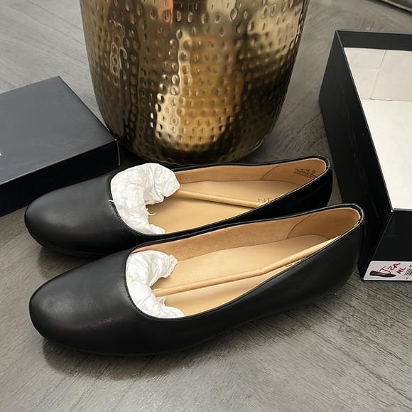 NATURALIZER Maxwell Flats - Picture 6 of 13